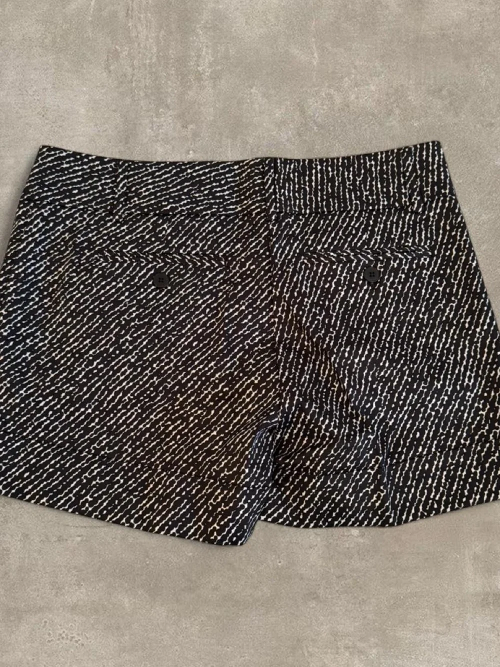 New York & Company Black and White High Waist Women's Shorts